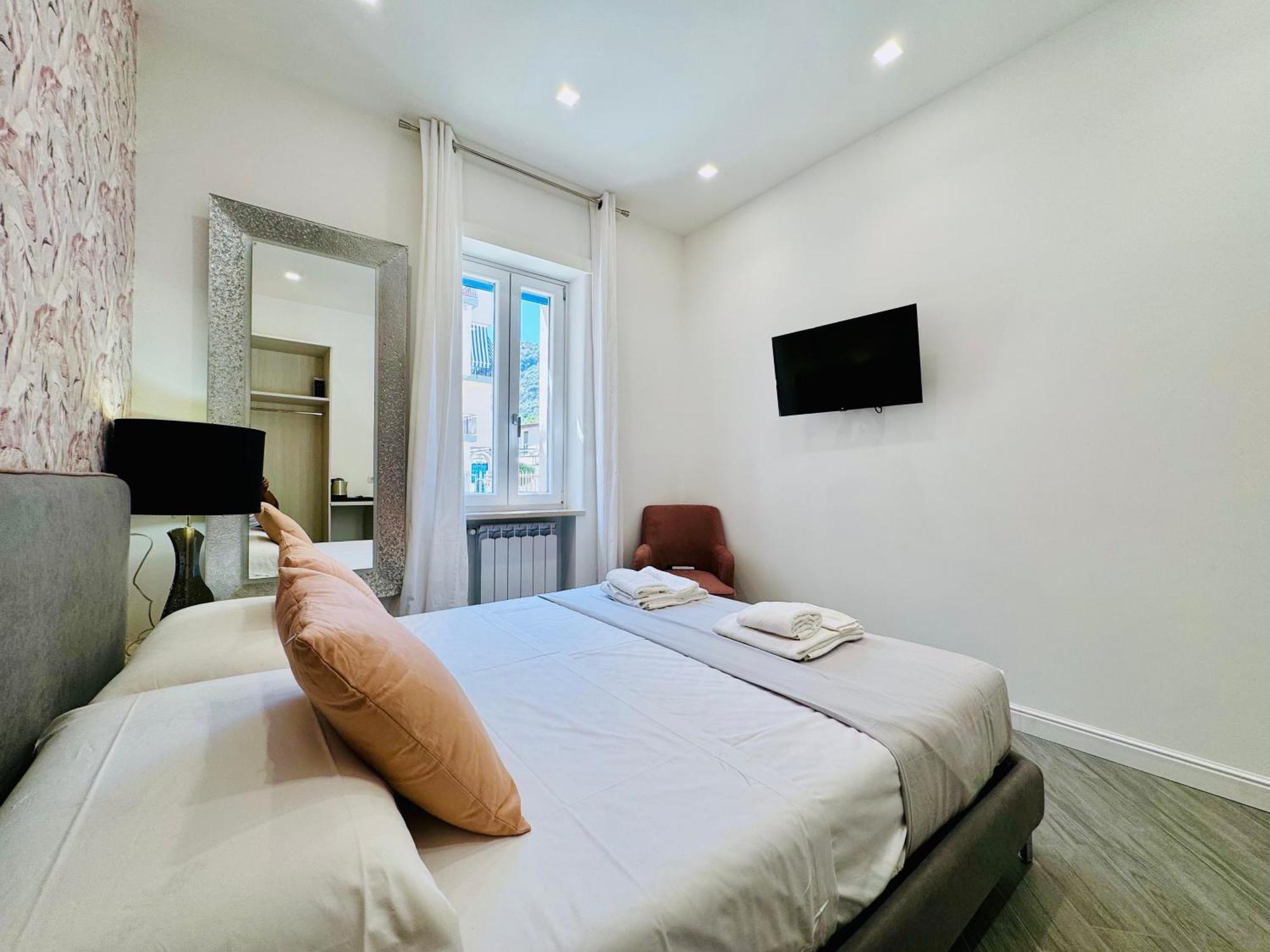 סורנטו Yourhome - Santa Lucia Rooms מראה חיצוני תמונה